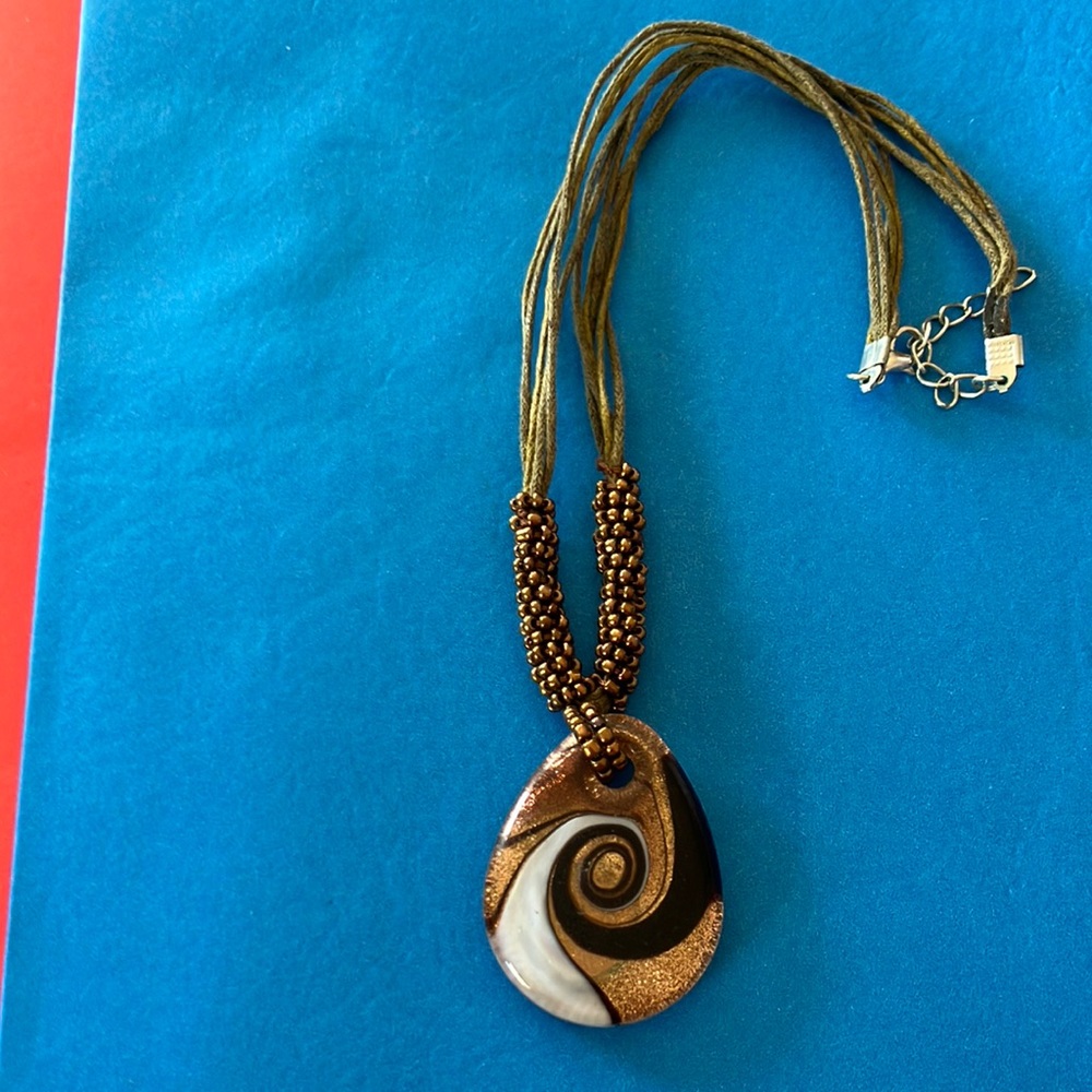 Glass pendant